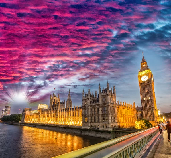 Gün batımında, Londra büyük ben — Stok fotoğraf