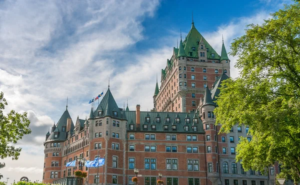 Отель де Фронтенак в Квебеке — стоковое фото