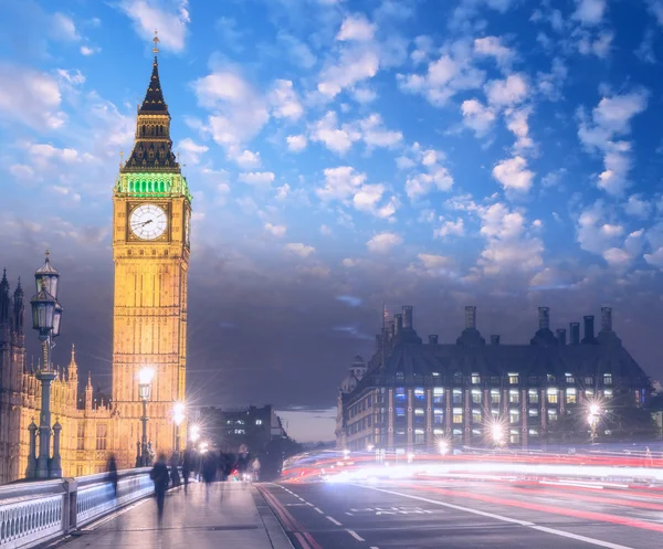 Big Ben w Londynie na zachodzie słońca — Zdjęcie stockowe