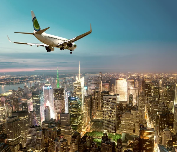 Літак приземлився в Нью-Йорку — стокове фото