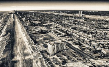 Daytona, Florida - Güzel Daytona Sahili 'nin panoramik hava manzarası.