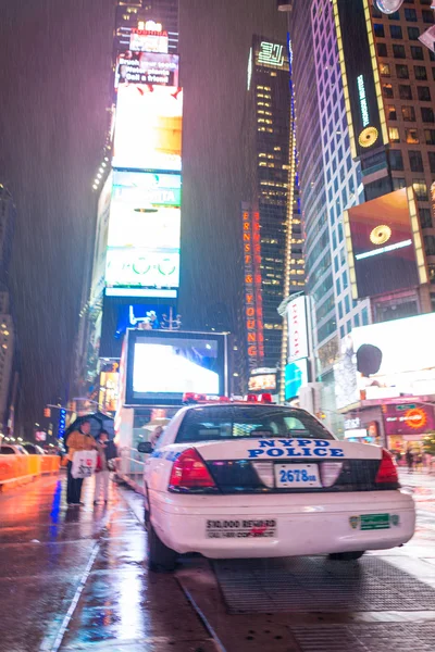 ニューヨークのタイムズスクエアの夜 — ストック写真