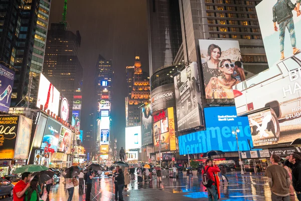 Night Times Square em Nova York — Fotografia de Stock