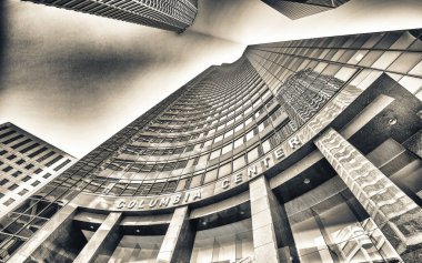 Seattle, WA - 8 Ağustos 2017: Seattle şehir merkezindeki gökdelenlerin manzarası.