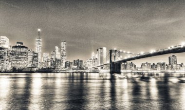 Aşağı Manhattan ışıkları akşam yansımaları, New York City.