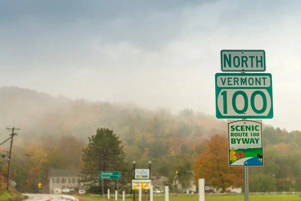 Sonbaharda yapraklar New England, ABD — Stok fotoğraf