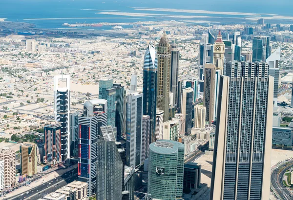 Luchtfoto van de skyline van Dubai, Verenigde Arabische Emiraten — Stockfoto