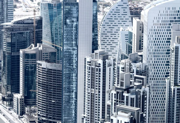 Vista de la ciudad de Dubai desde la cima de una torre —  Fotos de Stock