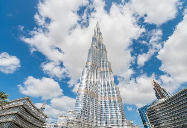 DUBAI, Emirados Árabes Unidos - NOVEMBRO 22, 2015: Burj Khalifa, o edifício mais alto — Fotografia de Stock