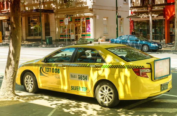 Melbourn에서 멜버른, 호주-2015 년 10 월 10 일: 노란 택시 — 스톡 사진