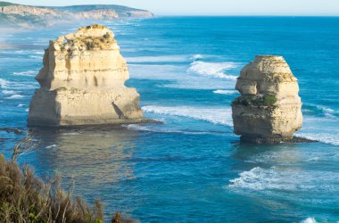 Oniki Havariler taşlara Avustralya günbatımı Great Ocean Road, Victoria boyunca -
