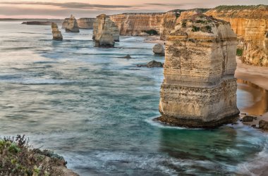 Oniki Havariler coast Avustralya