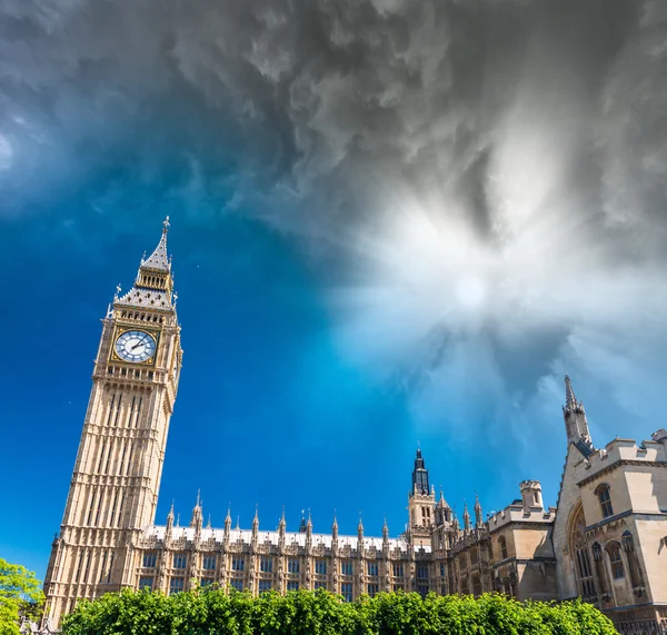 Háza a Parlament a Westminster — Stock Fotó