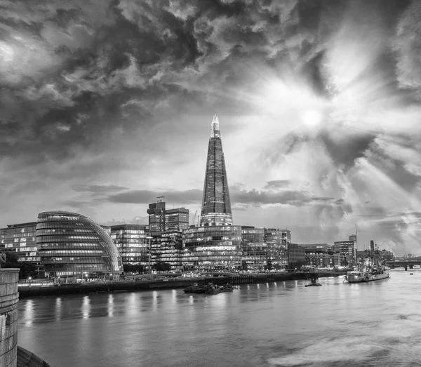 London landmarks in black and white — Stock Photo, Image