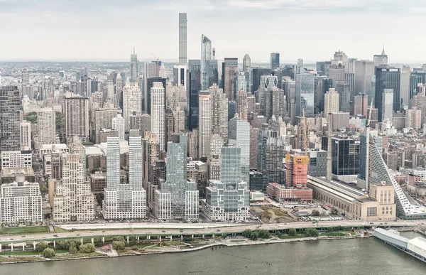 Aerial view of Manhattan skyscrapers — Stock Photo, Image