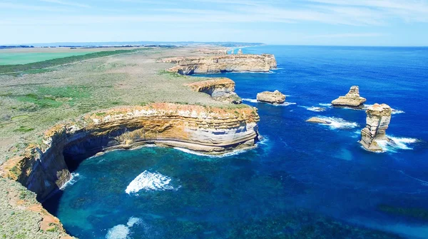 Great Ocean Road kayalardan Razorback bakış açısı, Avustralya — Stok fotoğraf