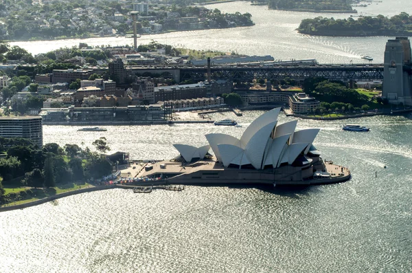 Sydney - október 15-én: Az ikonikus Sydney Operaházban egy multi-ve — Stock Fotó