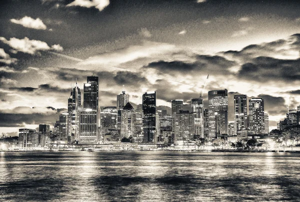 Sydney Harbour v noci. Nádherný panoramatický pohled — Stock fotografie