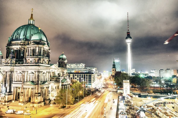 Berlin Cathedral with city view — Stock Photo, Image