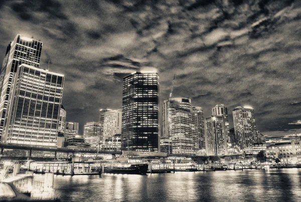 Vista nocturna de la ciudad de Sydney — Foto de Stock