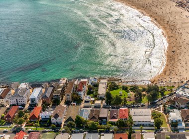 Hava Bondi Beach görünümünden helikopter - Sydney, Avustralya
