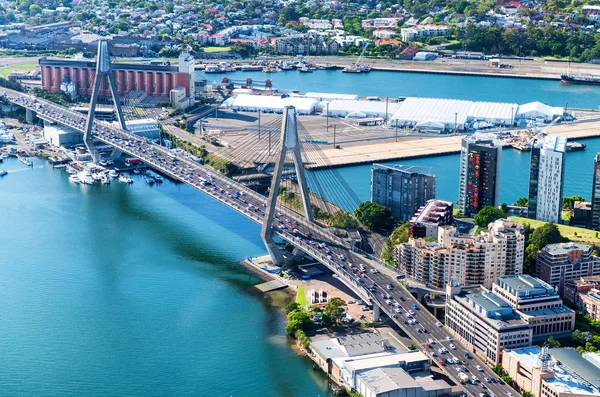 从他的澳洲大桥和悉尼天际线 — 图库照片