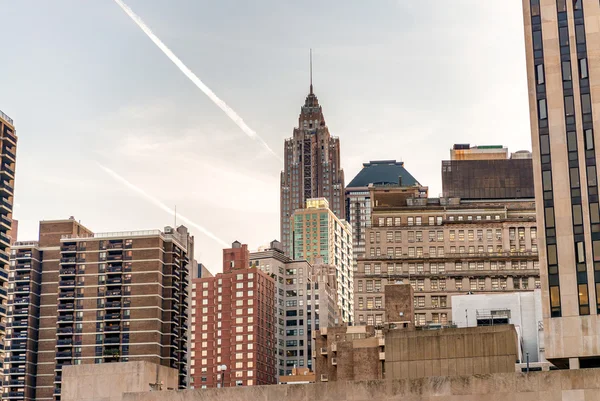 マンハッタンのダウンタウンの高層ビル — ストック写真
