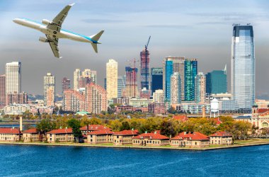 Jersey City, Nj. seyahat kavramı üzerinde uçak