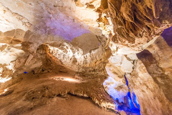 Beautiful view of Jenolan Caves interior, Blue Mountains - Austr — Stock Photo, Image