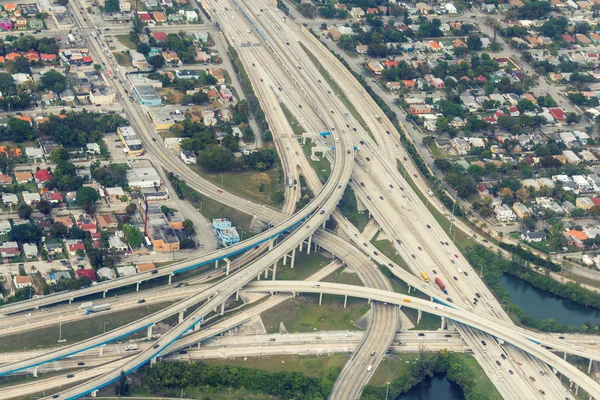 Road korsningar, vy från ovan — Stockfoto