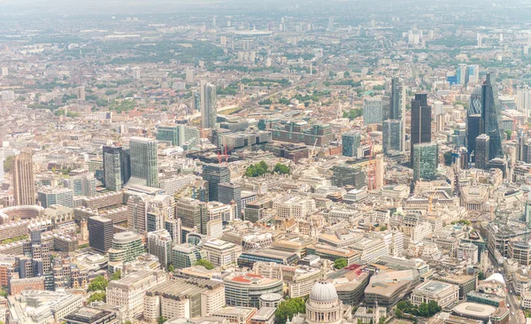 City of London, luchtfoto vanuit helikopter — Stockfoto