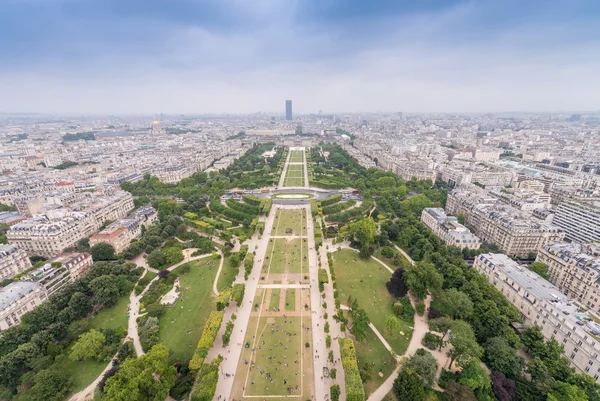 Luchtfoto van de skyline van Parijs — Stockfoto