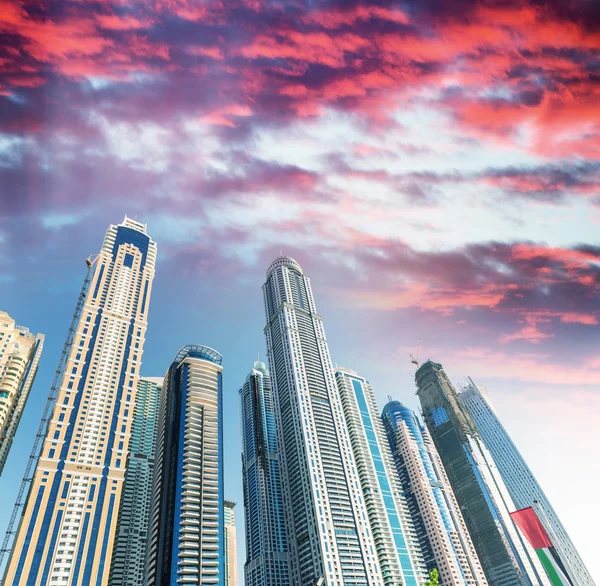 Lindos skyline de Dubai, Emirados Árabes Unidos — Fotografia de Stock