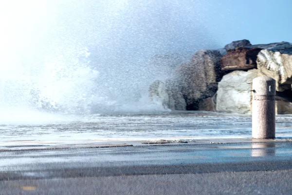 Вид штормового морського пейзажу з хвилями — стокове фото