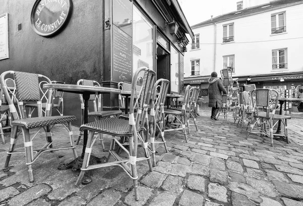 Paris - 23. November 2012: Kunstwerk an Ort und Stelle du tertre in — Stockfoto