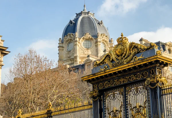 Sınır taşı-in Paris, Fransa — Stok fotoğraf