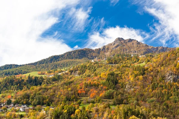 Os Alpes: paisagem na época de outono — Fotografia de Stock