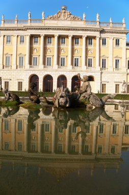 İtalyan neoklasik villası