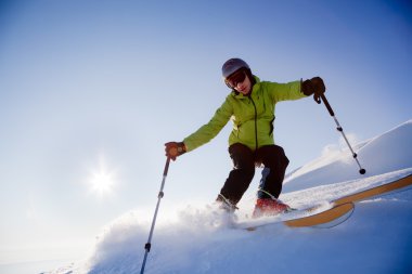 Freeride kayakçı görünümü
