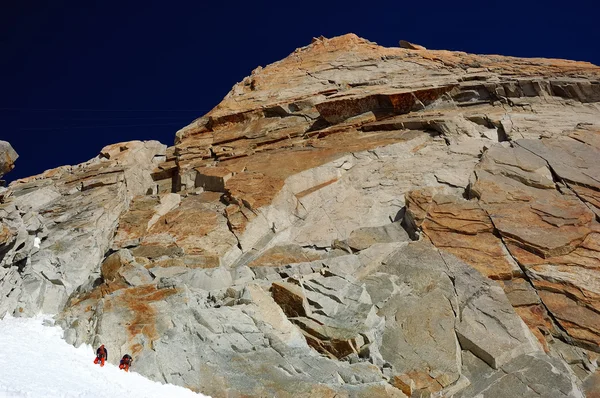 Wspinaczy na Mont Blanc — Zdjęcie stockowe