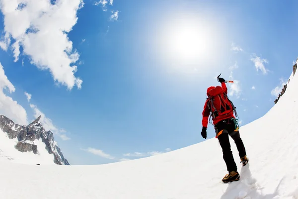 Llegar a la cumbre — Foto de Stock