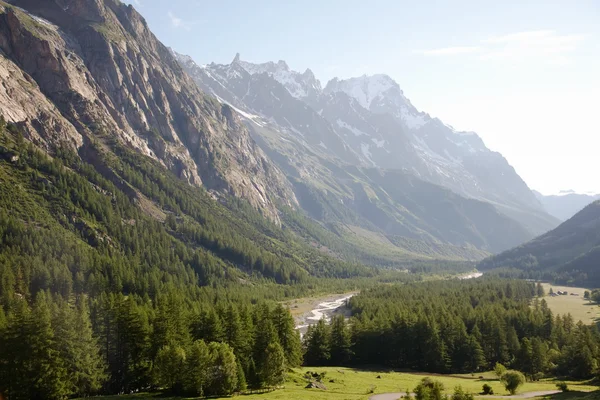 Landschap bergzicht — Stockfoto