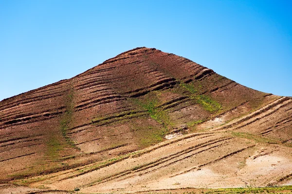 Paysage désertique : étrange formation géologique dans le sud du Maroc — Photo