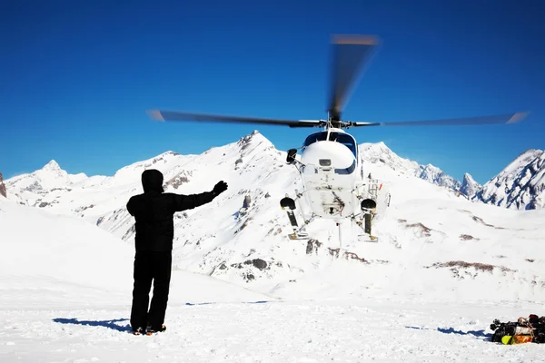 Helikopter na nartach Heli — Zdjęcie stockowe