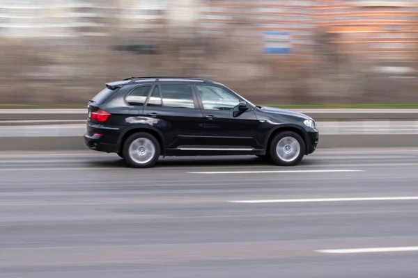 Ukraine Kyiv March 2021 Black Bmw Car Moving Street — Stock Photo, Image