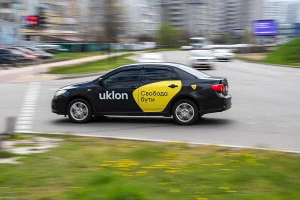 Ukraine Kyiv April 2021 Schwarze Toyota Corolla Taxi Uklon Marke — Stockfoto