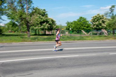 KYIV, UKRAINE - 16 Mayıs 2021: 10 Km. 2021 Duathlon Kyiv Kupası yarışması. 