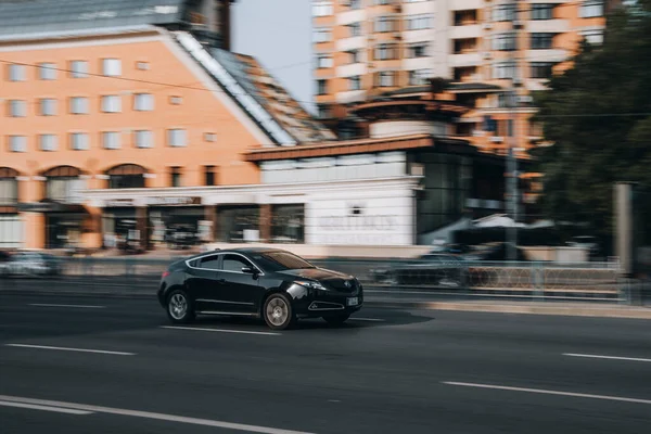 우크라 Kyiv 2021 Black Acura Zdx Car Moving Street — 스톡 사진