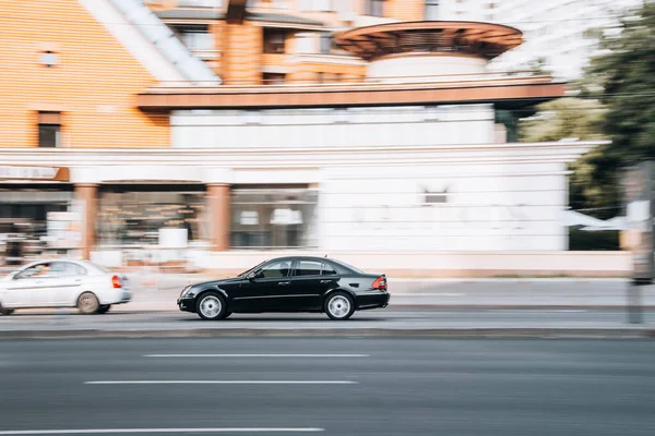 Ukraine Kiew Juli 2021 Schwarzer Mercedes Benz Klasse Fährt Auf — Stockfoto