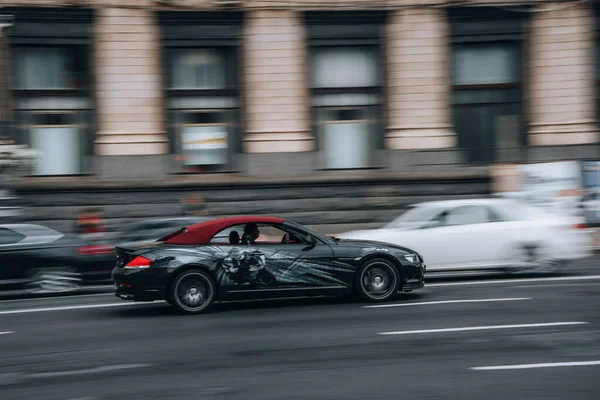 Ukraine Kyiv June 2021 Black Bmw Series Car Moving Street — стокове фото